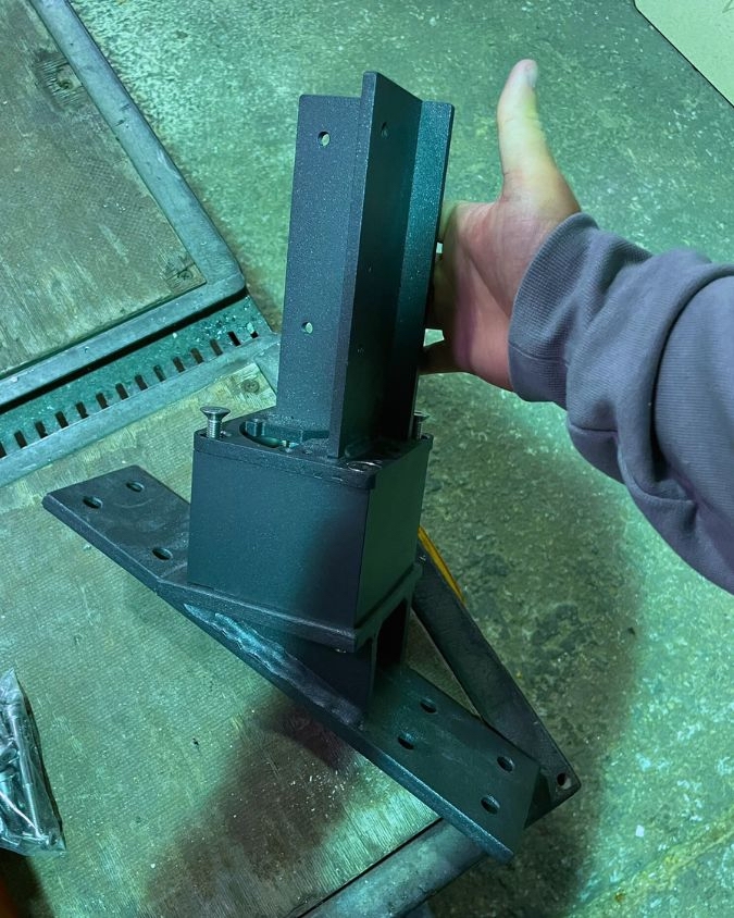 Maßgefertigte Sonderkonsole